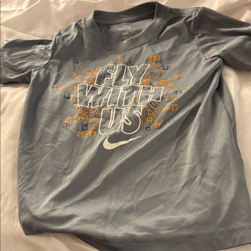 Nike Kids Graphic Tee 5